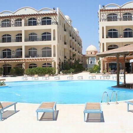 Apartment At Palm Beach Piazza Hurghada Exterior photo