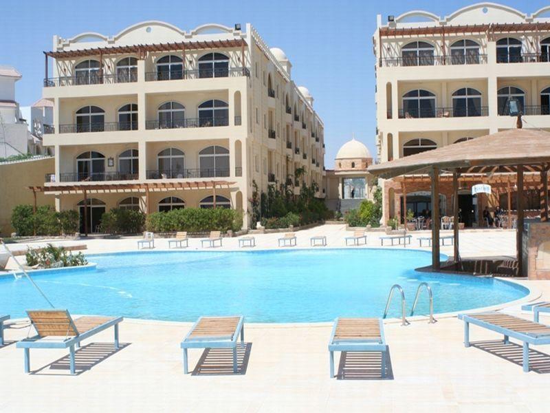 Apartment At Palm Beach Piazza Hurghada Exterior photo